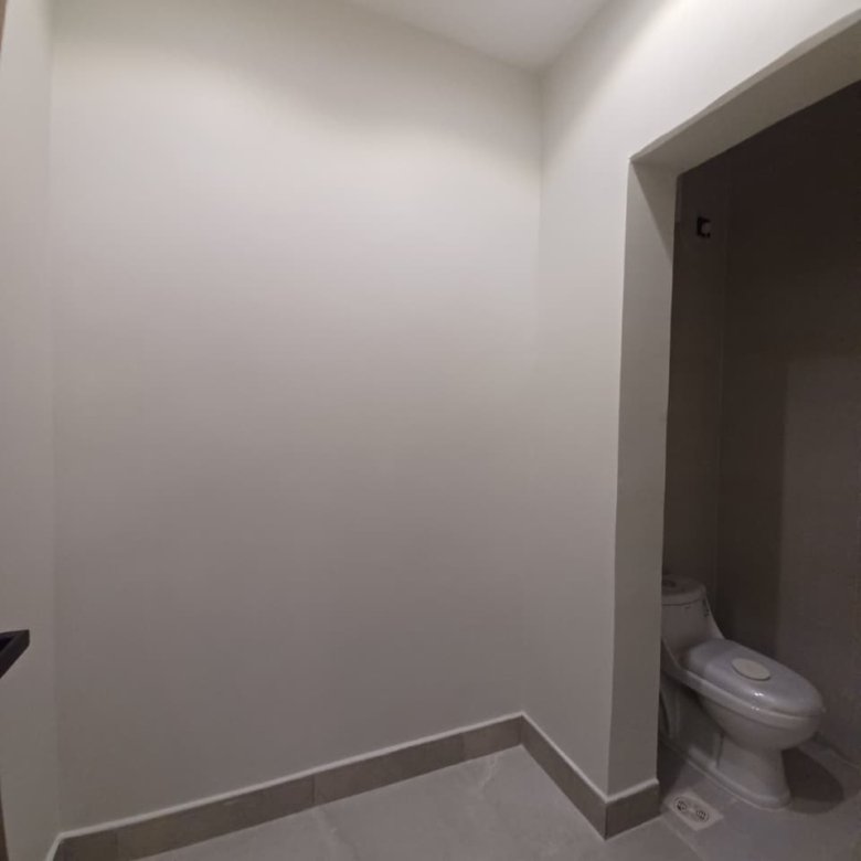 780