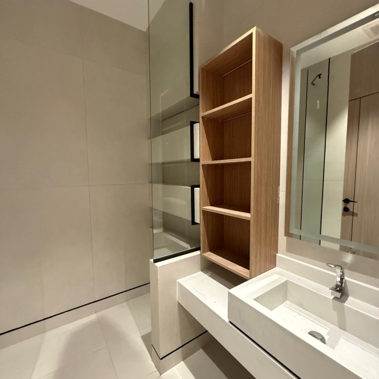 780